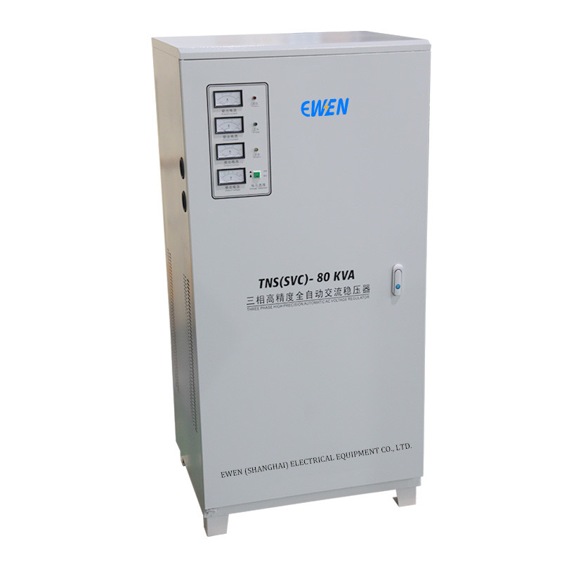 80KVA Trzyfazowy stabilizator napięcia przemysłowego Automatyczny regulator napięcia 380VAC 400VAC z serwomotorem