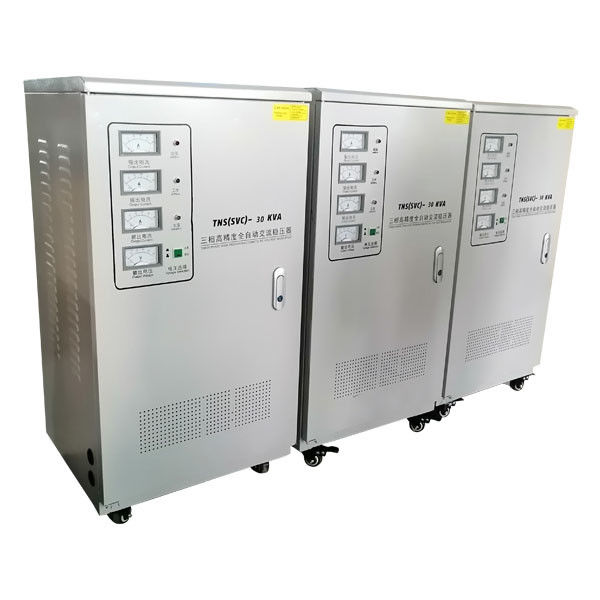 Sprzęt elektryczny Automatyczny regulator napięcia Avr Wydajność 30 kVA Wysoka wydajność pracy