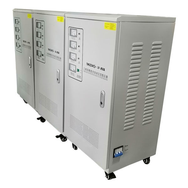 Sprzęt elektryczny Automatyczny regulator napięcia Avr Wydajność 30 kVA Wysoka wydajność pracy